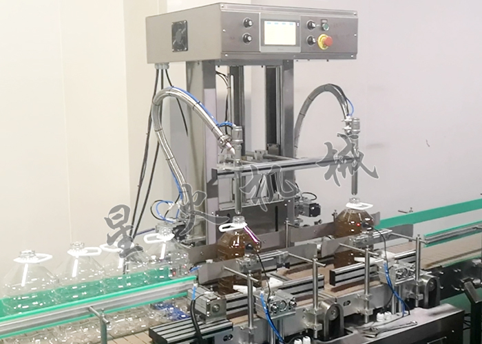 食用油定量灌装案例实拍