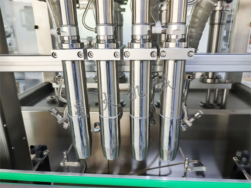 全自动伺服肉酱灌装机